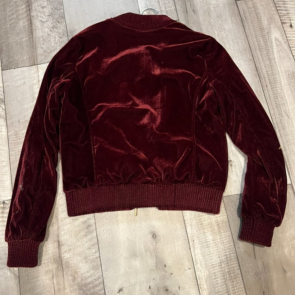 Burgundy velvet bomber jacket with embroidered rose Bin d - Picture 11 of 11